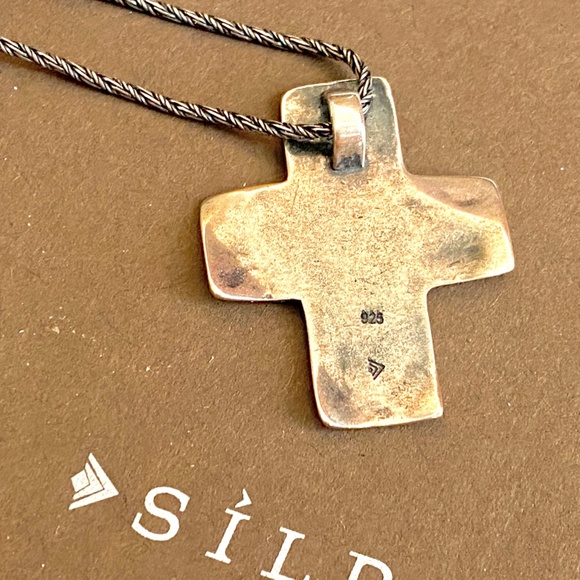 Silpada Cross Necklace - Picture 8 of 11